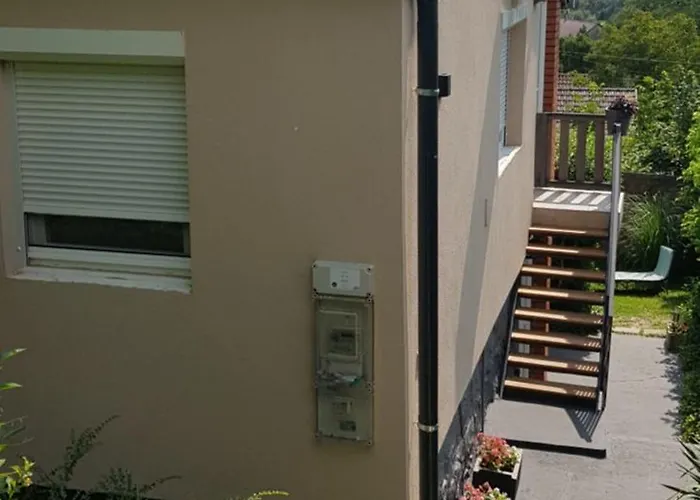 Borostyan Nyaralohaz